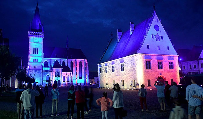 Společnost Signify osvětlila náměstí v Bardějově