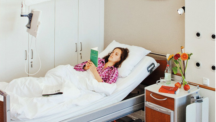 HealWell podporuje zdravější spánkové rytmy a pomáhá zaměstnancům a pacientům lépe vidět, cítit se a fungovat.