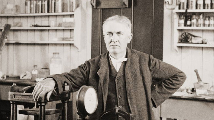 Edison jako vynálezce první žárovky