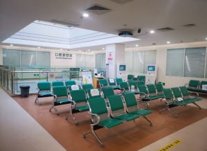 Dokonalejší ochrana pacientů v nemocničních prostorech s UV-C dezinfekcí